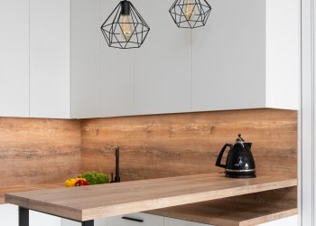 Akıllı Ev Teknolojileri ve Elektrik Tesisatı: Geleceğin Konforu ve Verimliliği